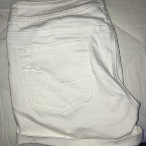 White American Eagle shorts!